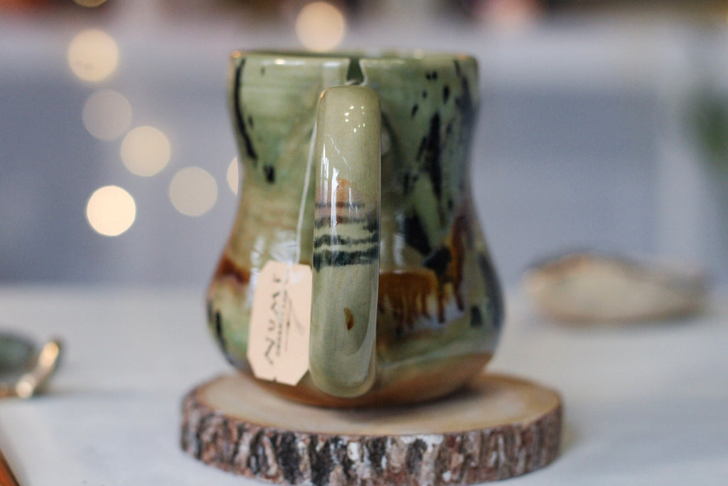 21-F EXPERIMENT Petite Notched Gourd Mug, 10 oz.