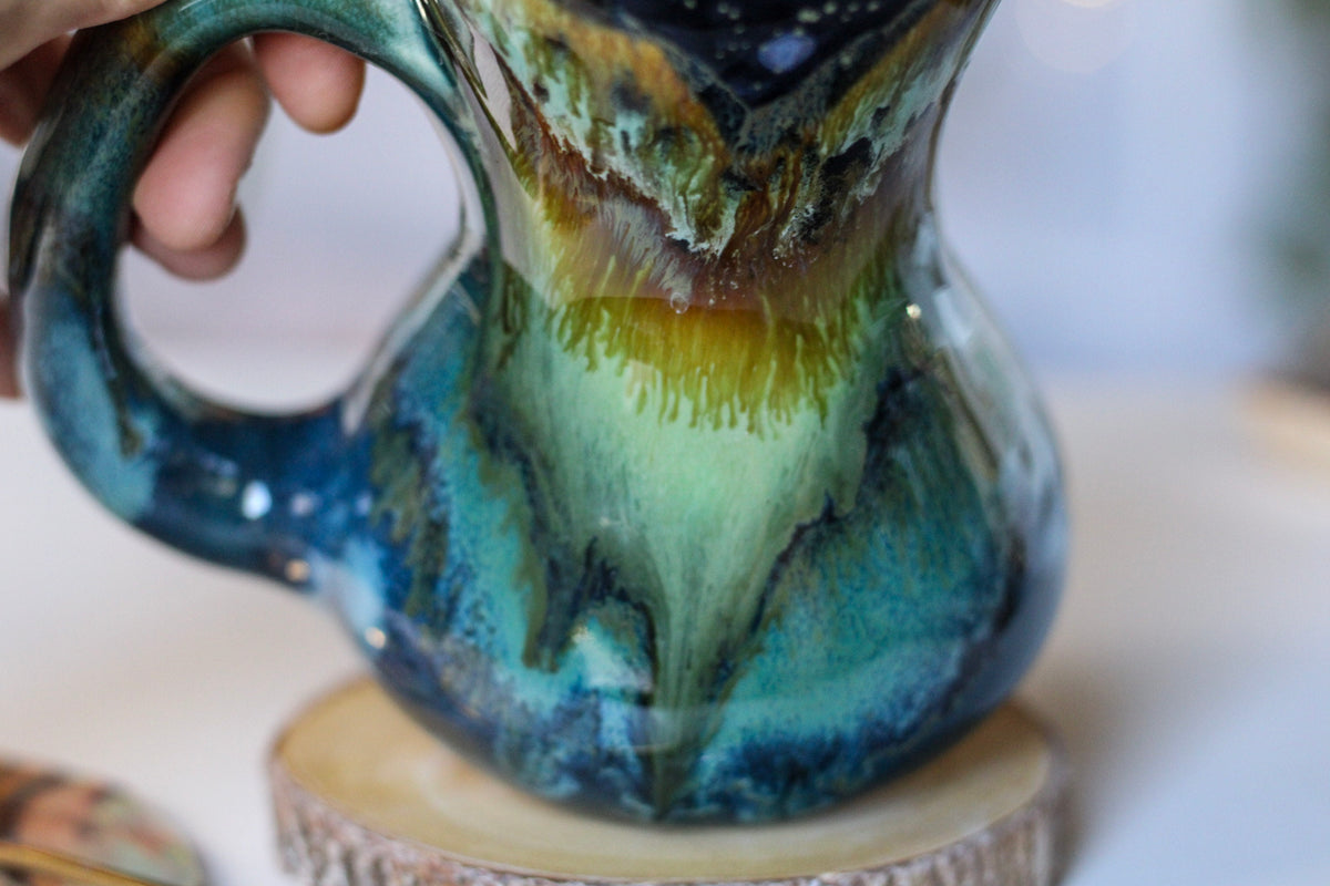19-A Rocky Mountain Midnight Gourd Mug, 19 oz.