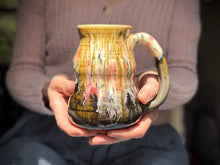 Load image into Gallery viewer, 22-D Granny's Lace Variations Cuddle Mug, 20 oz.