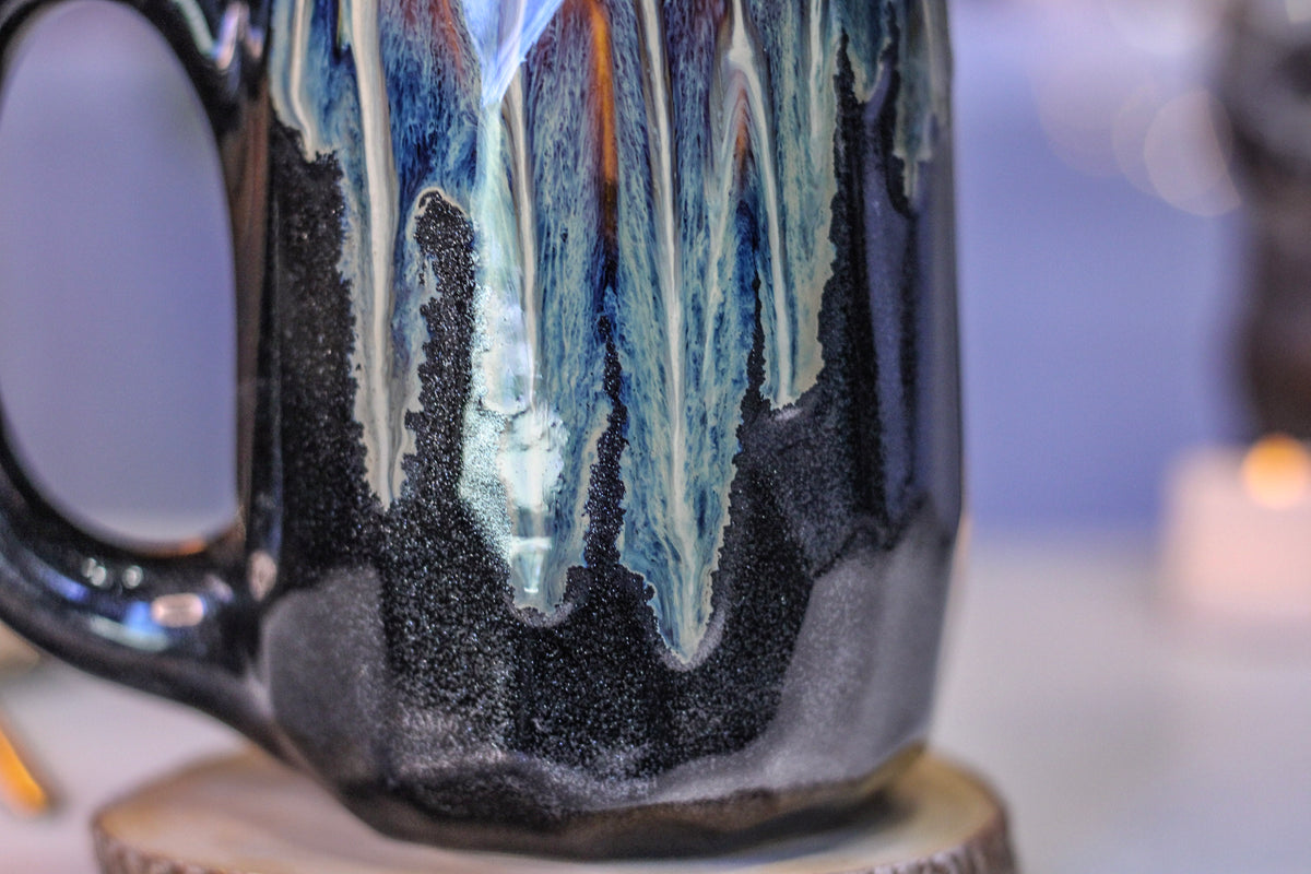 20-D New Wave Textured Mug - TOP SHELF MISFIT, 19 oz.
