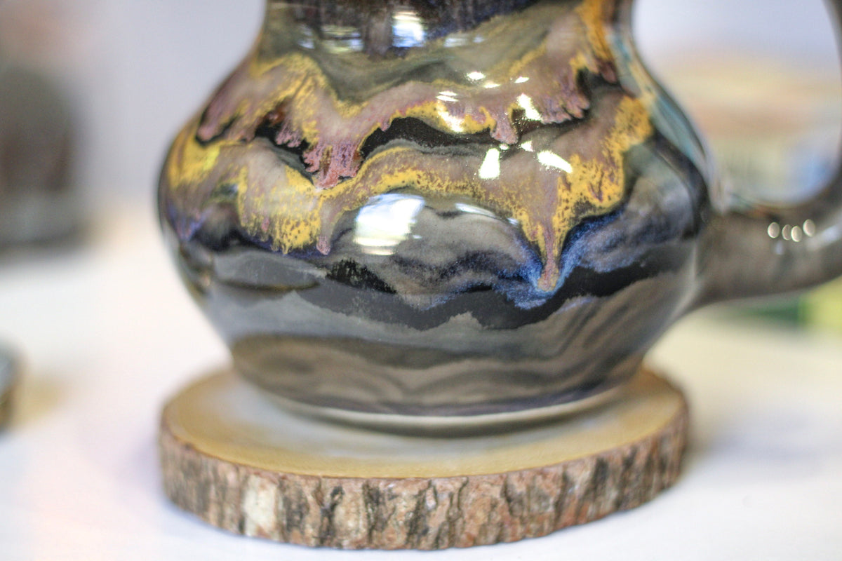19-B Bumblebee Jasper Acorn Gourd Mug - MISFIT, 24 oz. - 20% off
