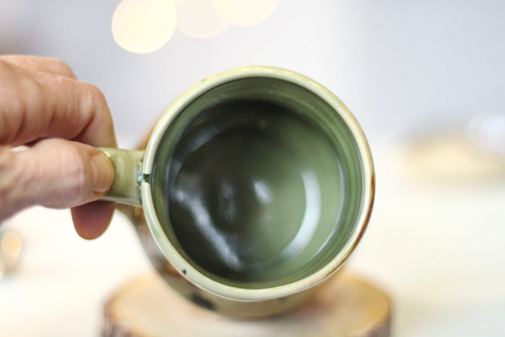 21-F EXPERIMENT Petite Notched Gourd Mug, 10 oz.