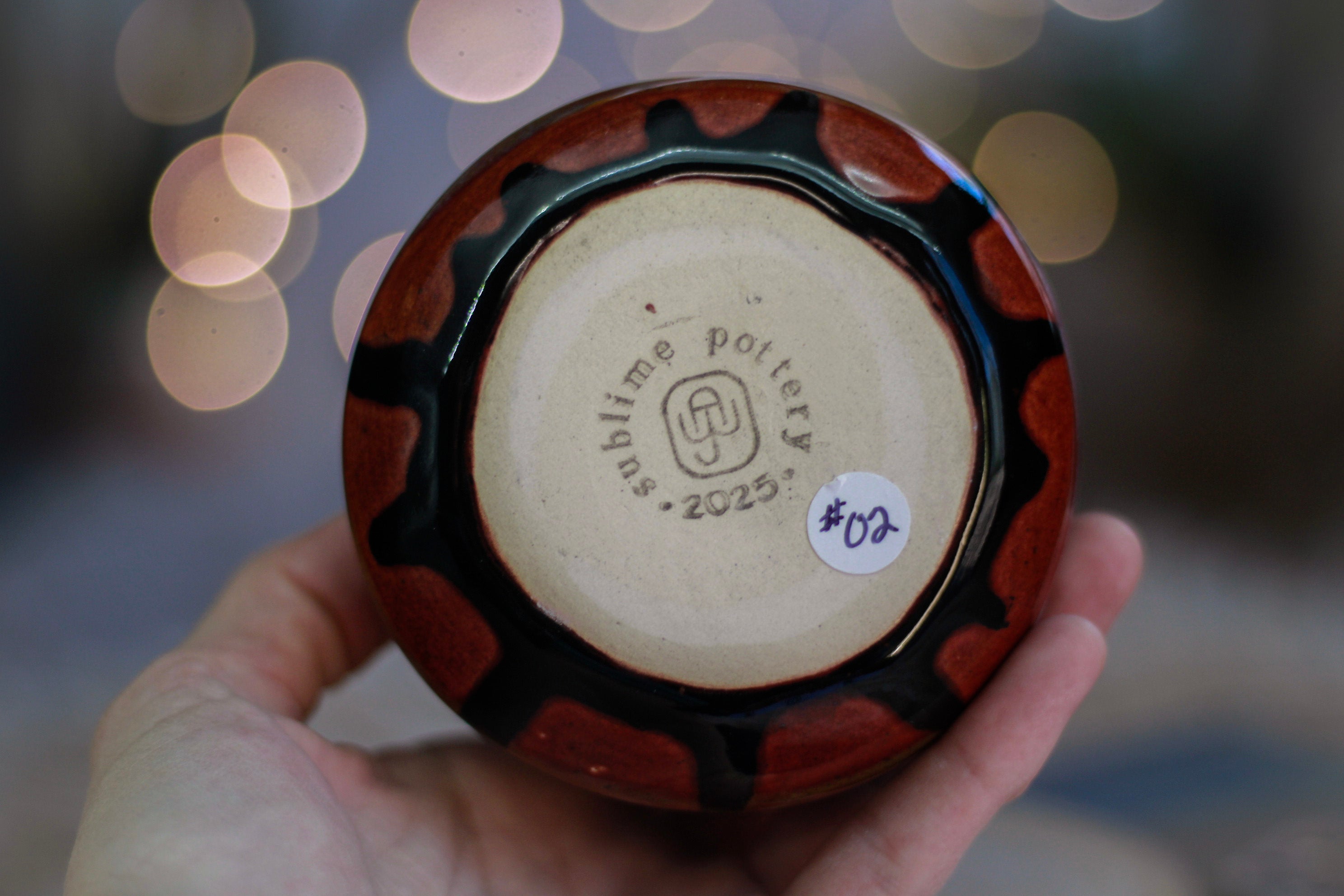 02-D PROTOTYPE Textured Divot Sipping Cup, 13 oz.