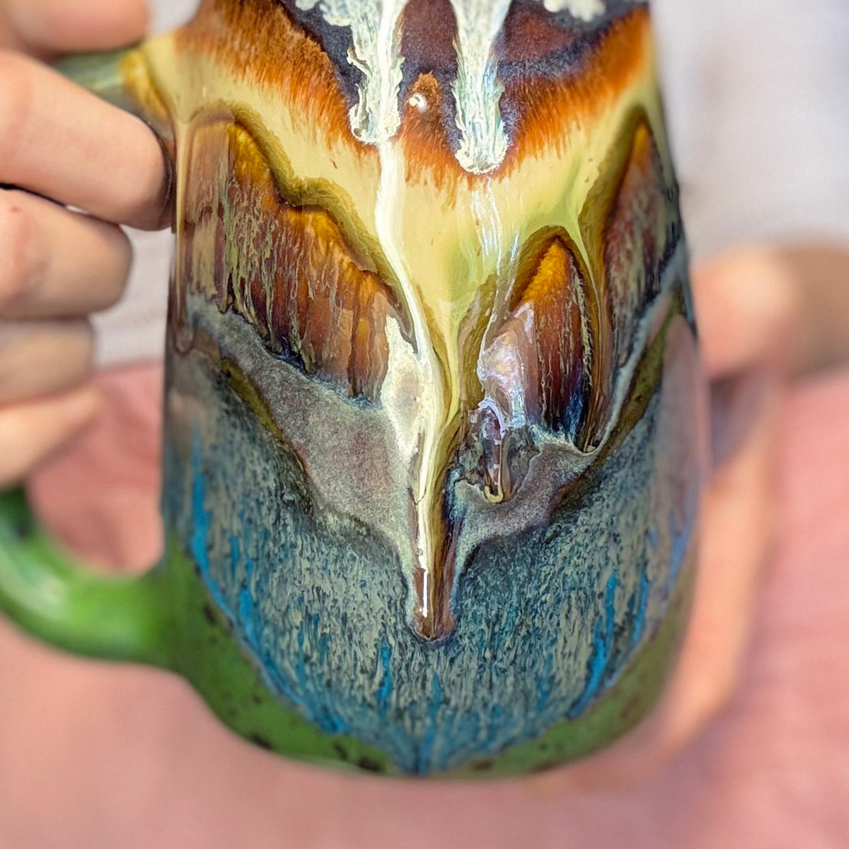 02-A New Earth Mug, 25 oz.