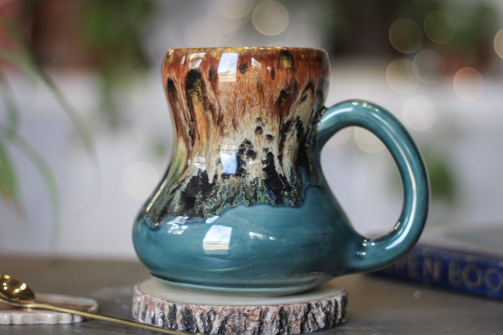 23-D Molten Cheetah Squat Acorn Gourd Mug, 23 oz.