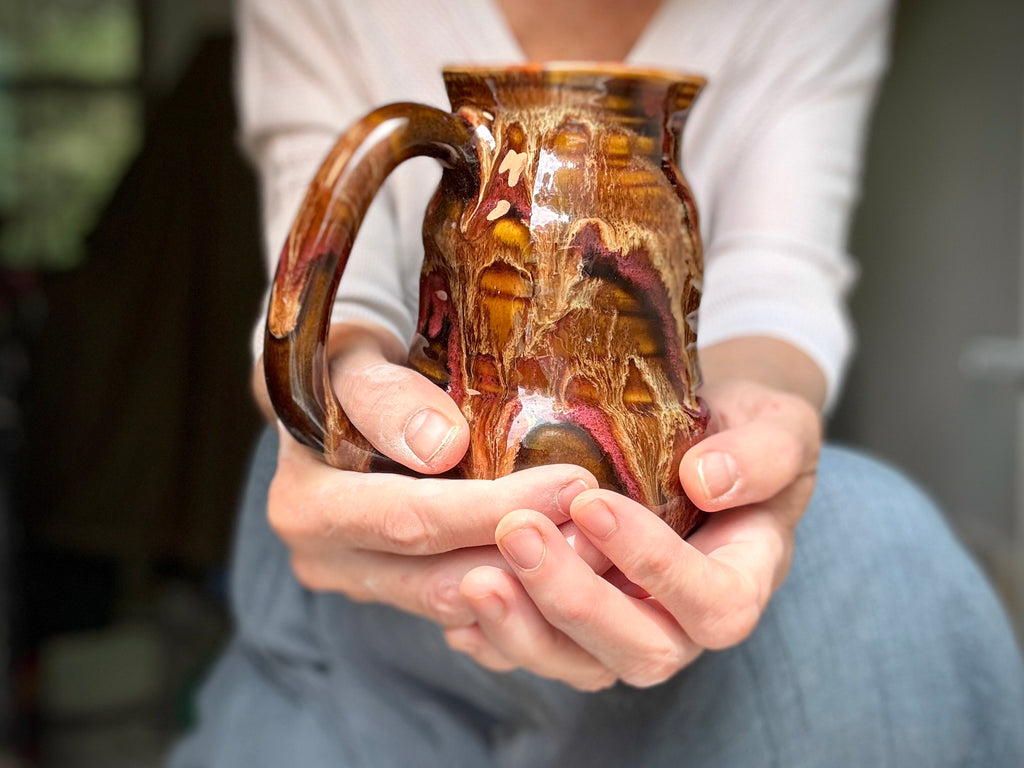 23-D Magenta Grotto Cuddle Mug, 20 oz.