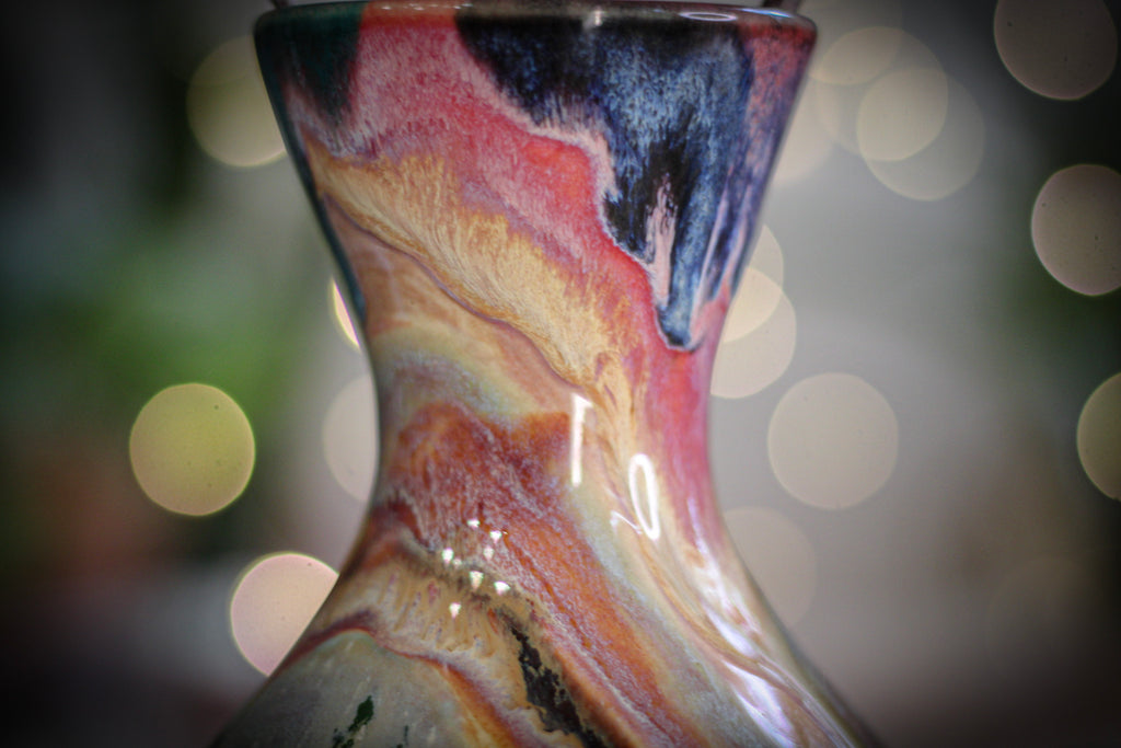 22-C 'FLOW' Vase, 23 oz.