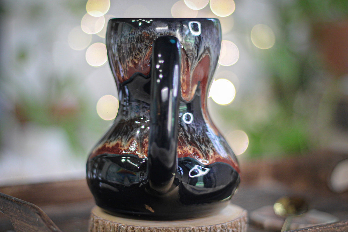 22-D Scarlet Grotto Acorn Gourd Mug - TOP SHELF, 19 oz.