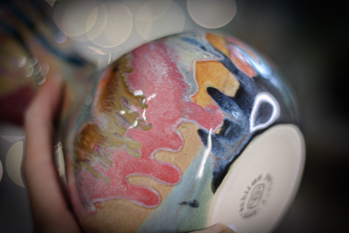 22-C 'FLOW' Vase, 23 oz.