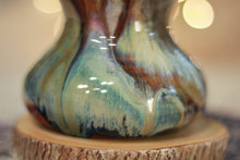 Load image into Gallery viewer, 18-F 'FLOW' Variation Small Flared Cup/Vase, 10 oz.