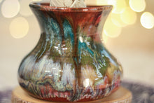 Load image into Gallery viewer, 18-F 'FLOW' Variation Small Flared Cup/Vase, 10 oz.