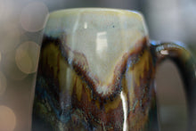 Load image into Gallery viewer, 17-B Green Mountain Magic Mug - MINOR ODDBALL, 19 oz. - 15% off