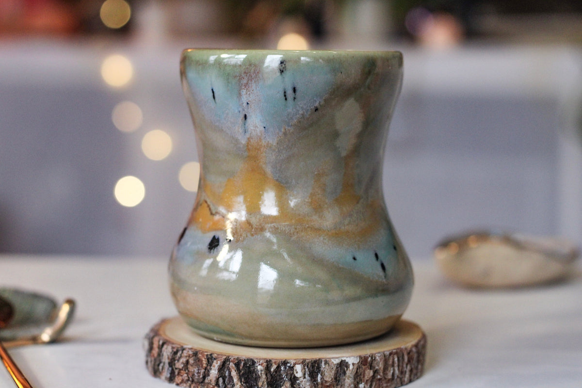23-F EXPERIMENT Petite Acorn Gourd Mug, 15 oz.