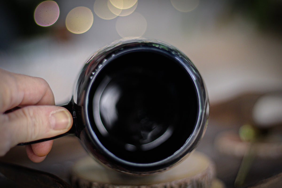 22-B Rainbow Stellar Mug, 22 oz.
