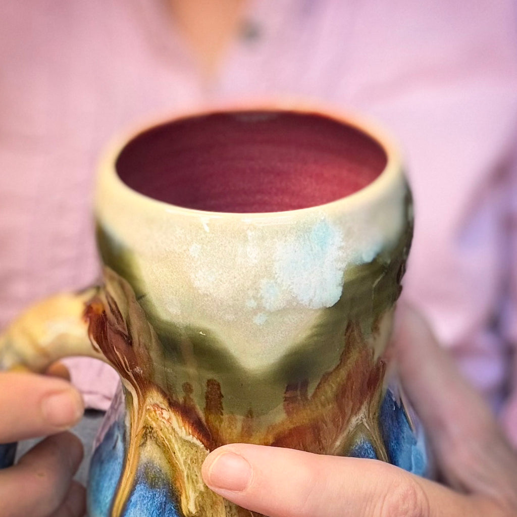 20-B Green Mountain Curvy Mug, 25 oz.