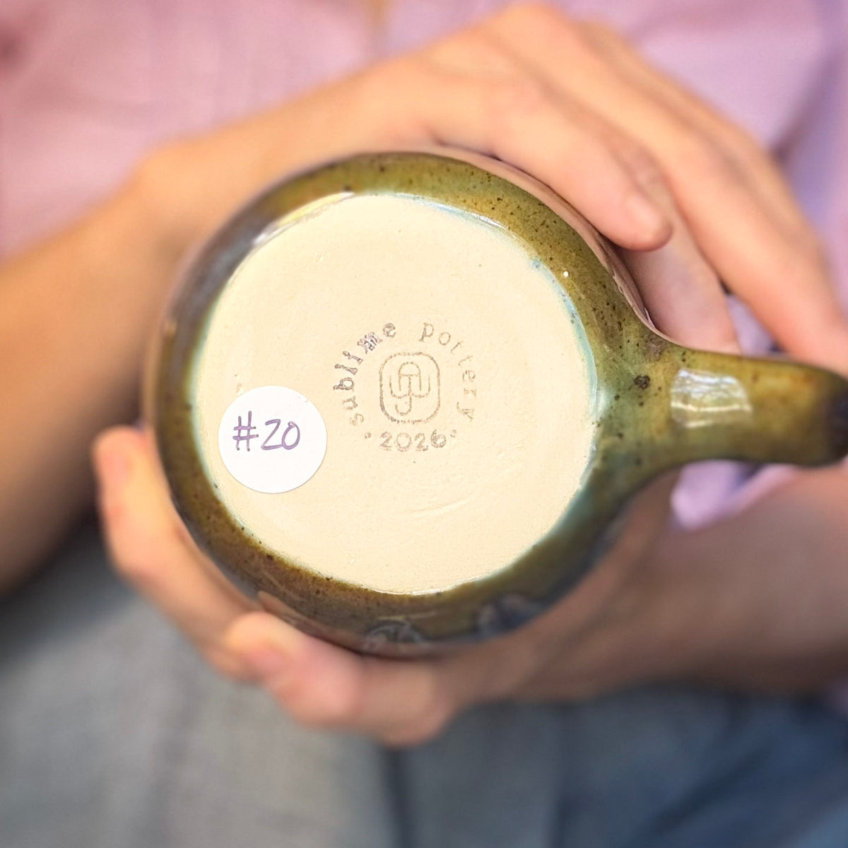 20-B Green Mountain Curvy Mug, 25 oz.