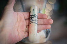 Load image into Gallery viewer, 29-D Atomic Jazz Acorn Gourd Mug, 22 oz.
