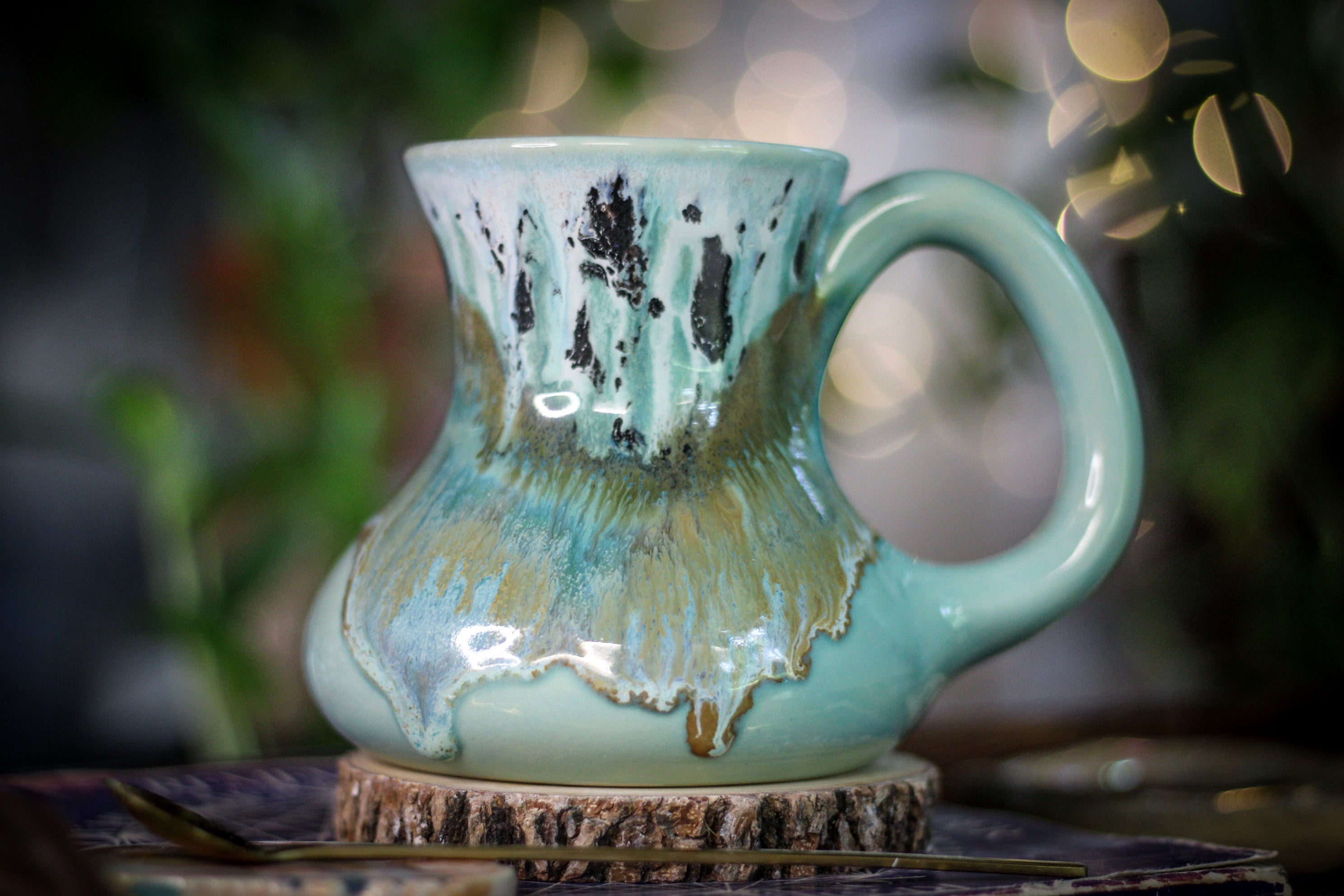 03-B Champlain Falls Flared Mug, 18 oz.