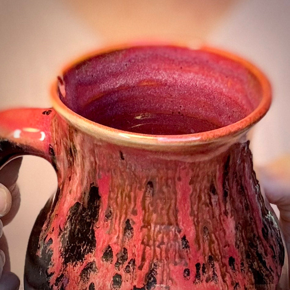 02-D Molten Melon Notched Flared Curvy Mug, TOP SHELF - 20 oz.