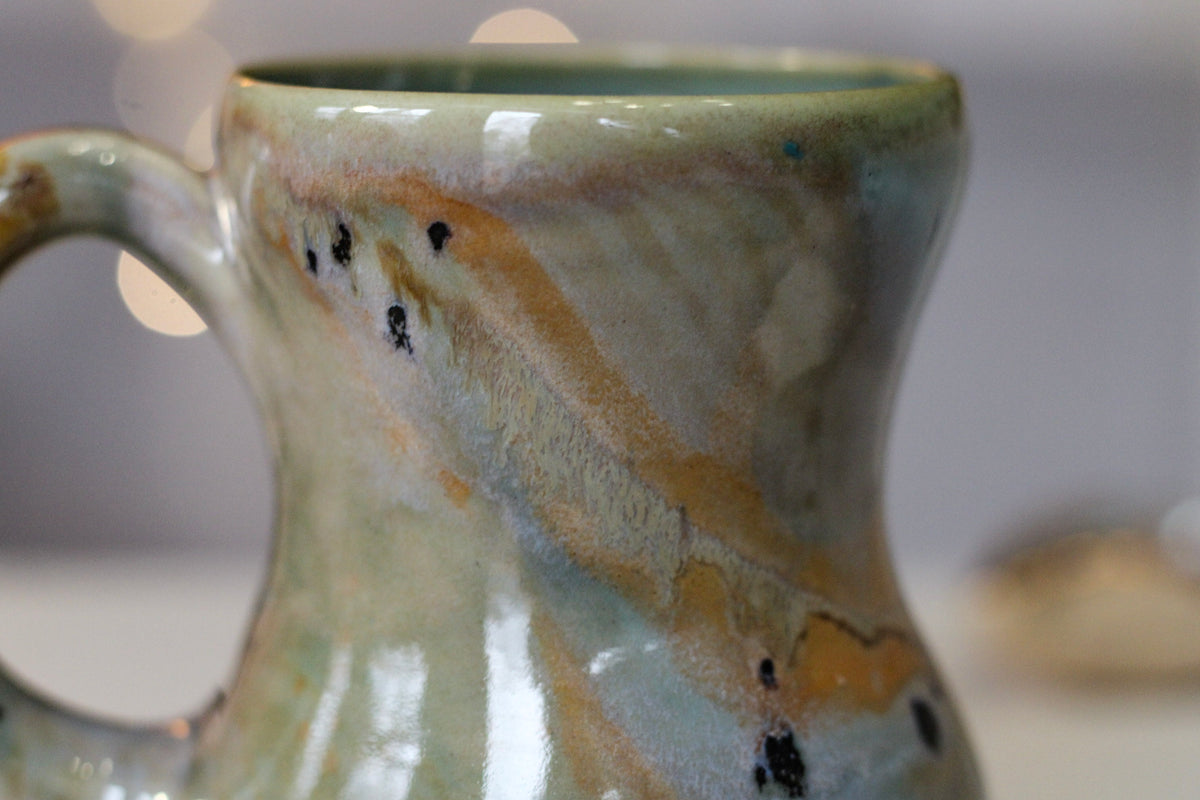 23-F EXPERIMENT Petite Acorn Gourd Mug, 15 oz.