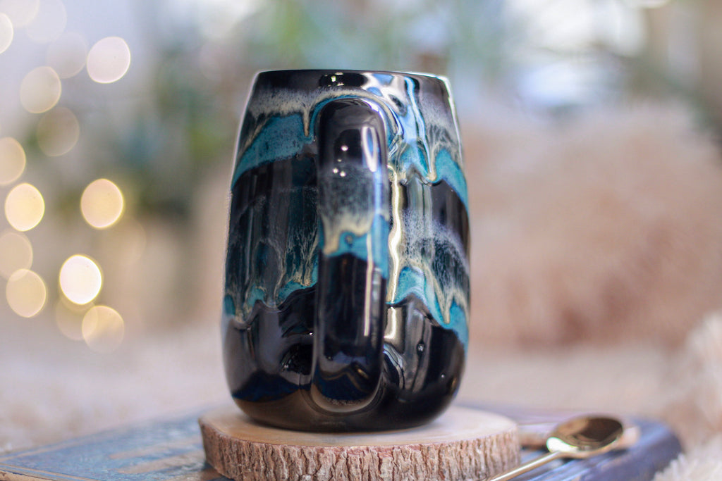 20-D Turquoise Grotto Mug, 16 oz.