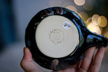 Load image into Gallery viewer, 18-C Cosmic Amethyst Grotto Gourd Mug, 20 oz.