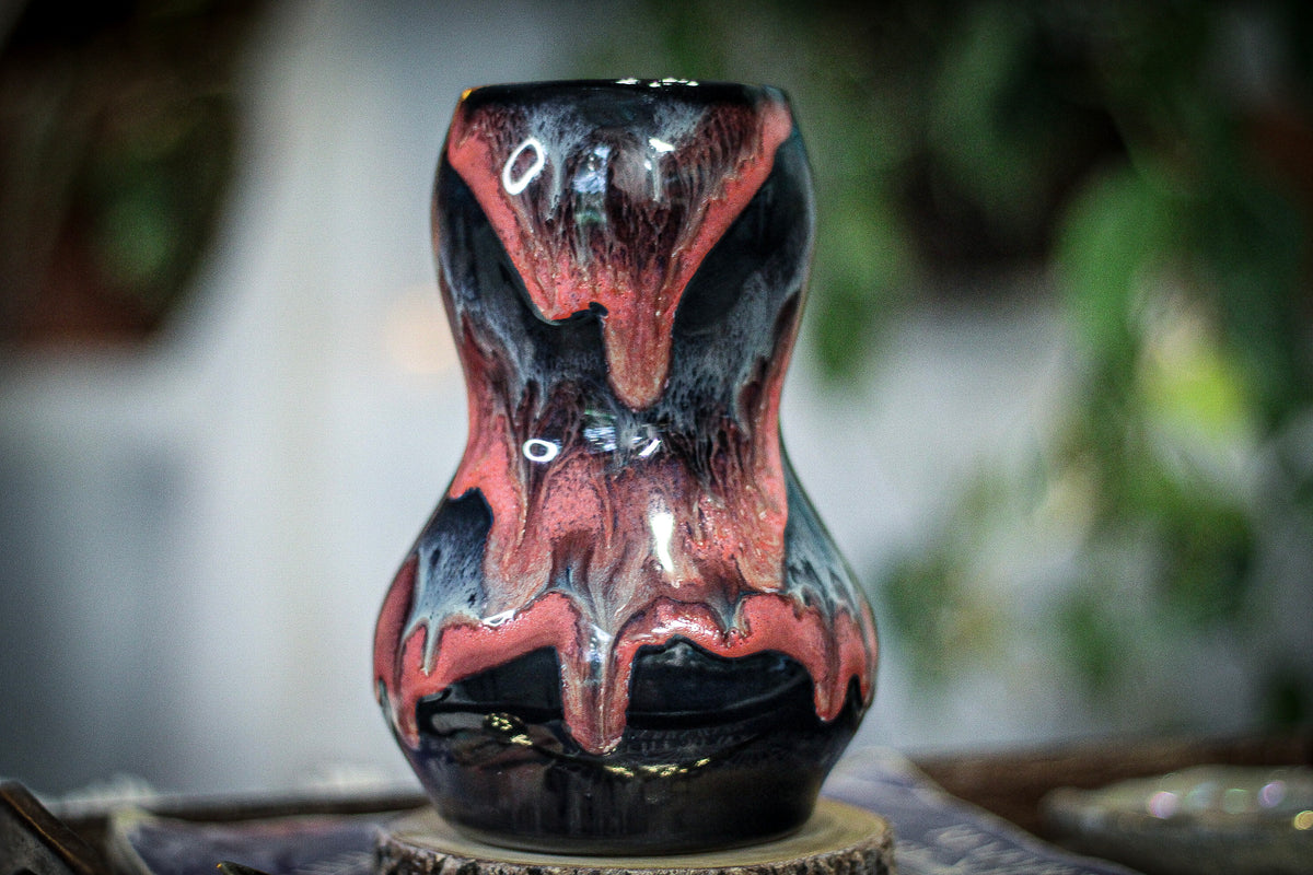 24-D Magenta Grotto Acorn Gourd Mug, 23 oz.