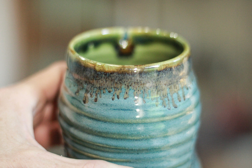 19-F Simply Turquoise Notched Textured Divot Mug, 14 oz.