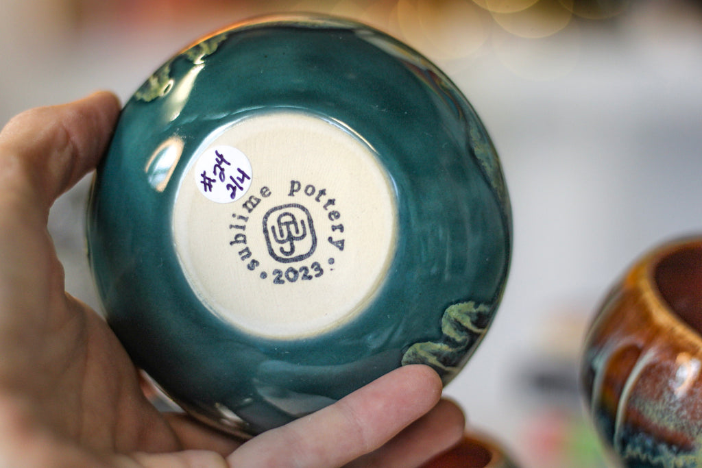 24-F New Wave Small Bowl, 7 oz. (This listing is for one bowl)
