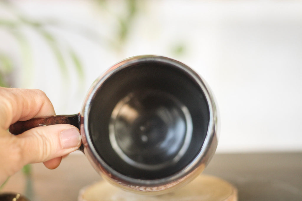 25-B Dragon's Blood Agate Mug, 25 oz.