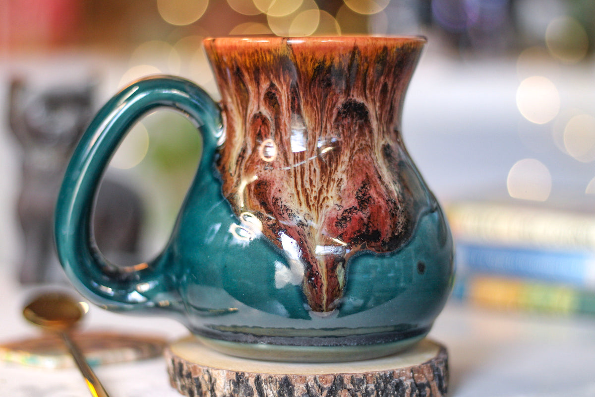 25-D Caramel Flared Acorn Mug, 18 oz.