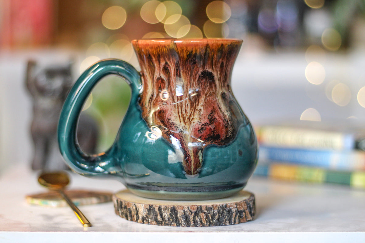 25-D Caramel Flared Acorn Mug, 18 oz.