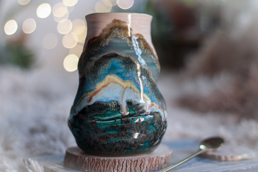 01-A Smoky Mountain Textured Barely Flared Mug - TOP SHELF MISFIT, 22 oz.