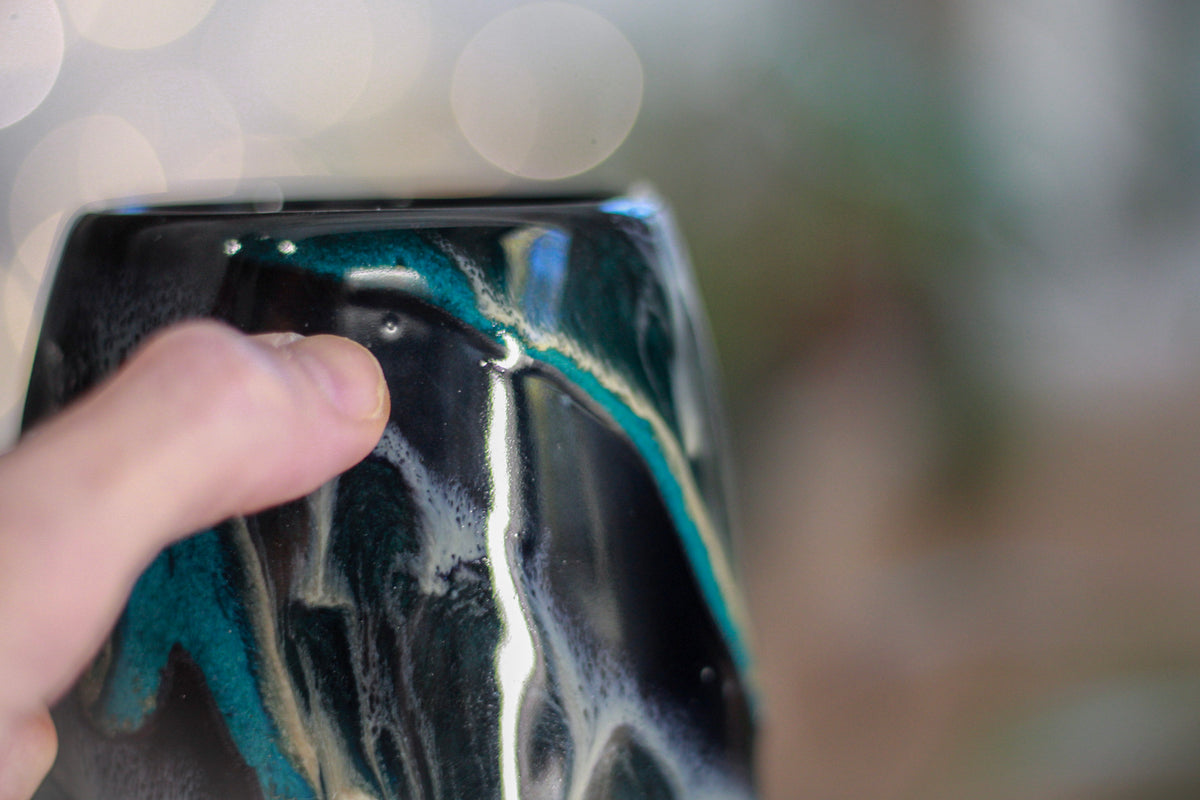 19-D Turquoise Grotto Mug - MISFIT, 22 oz. - 15% off