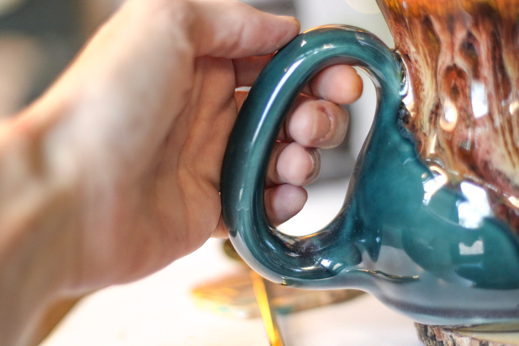 25-D Caramel Flared Acorn Mug, 18 oz.