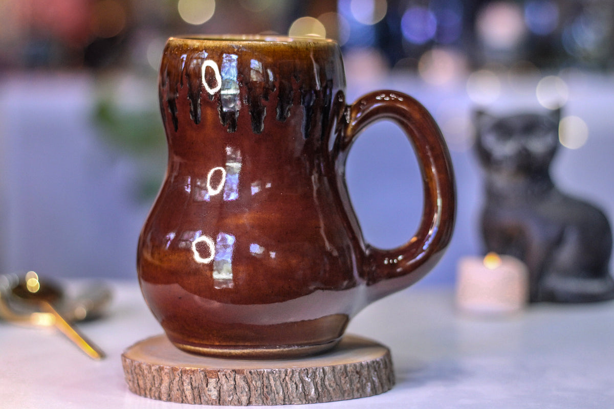 24-D Rustic Red Acorn Gourd Mug - MISFIT, 21 oz. - 25% off