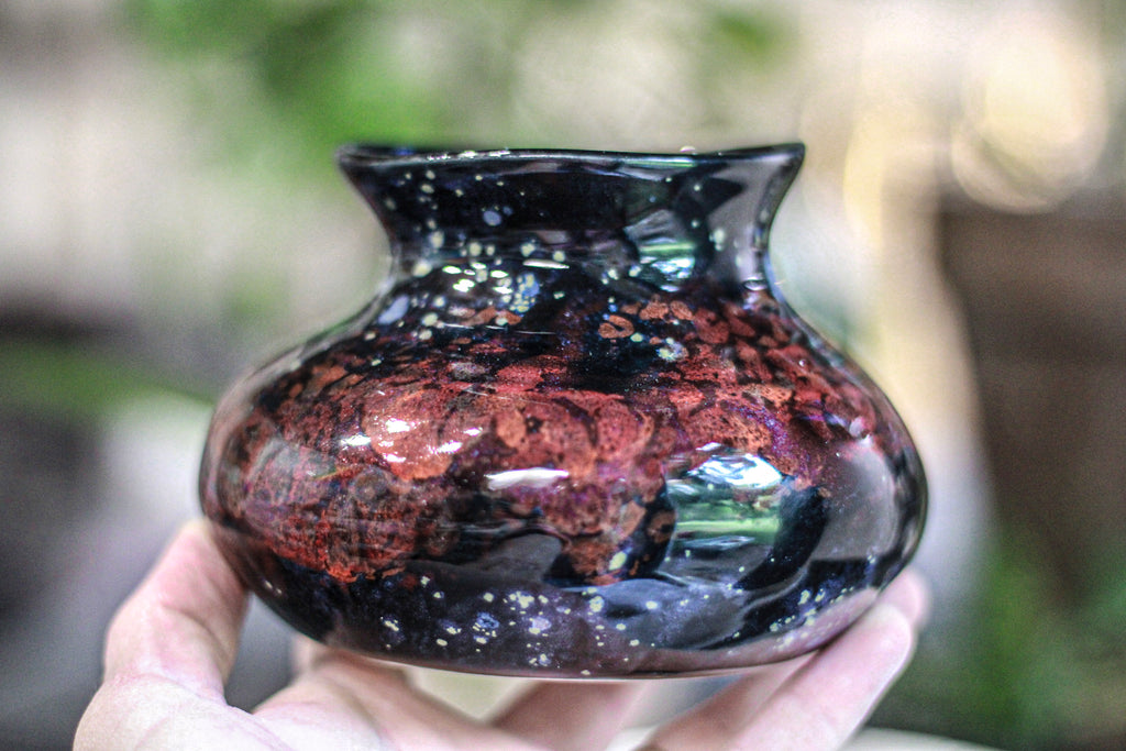 24-D Scarlet Stellar Wabi-Sabi  Smudge Cup/Vase, 16 oz.