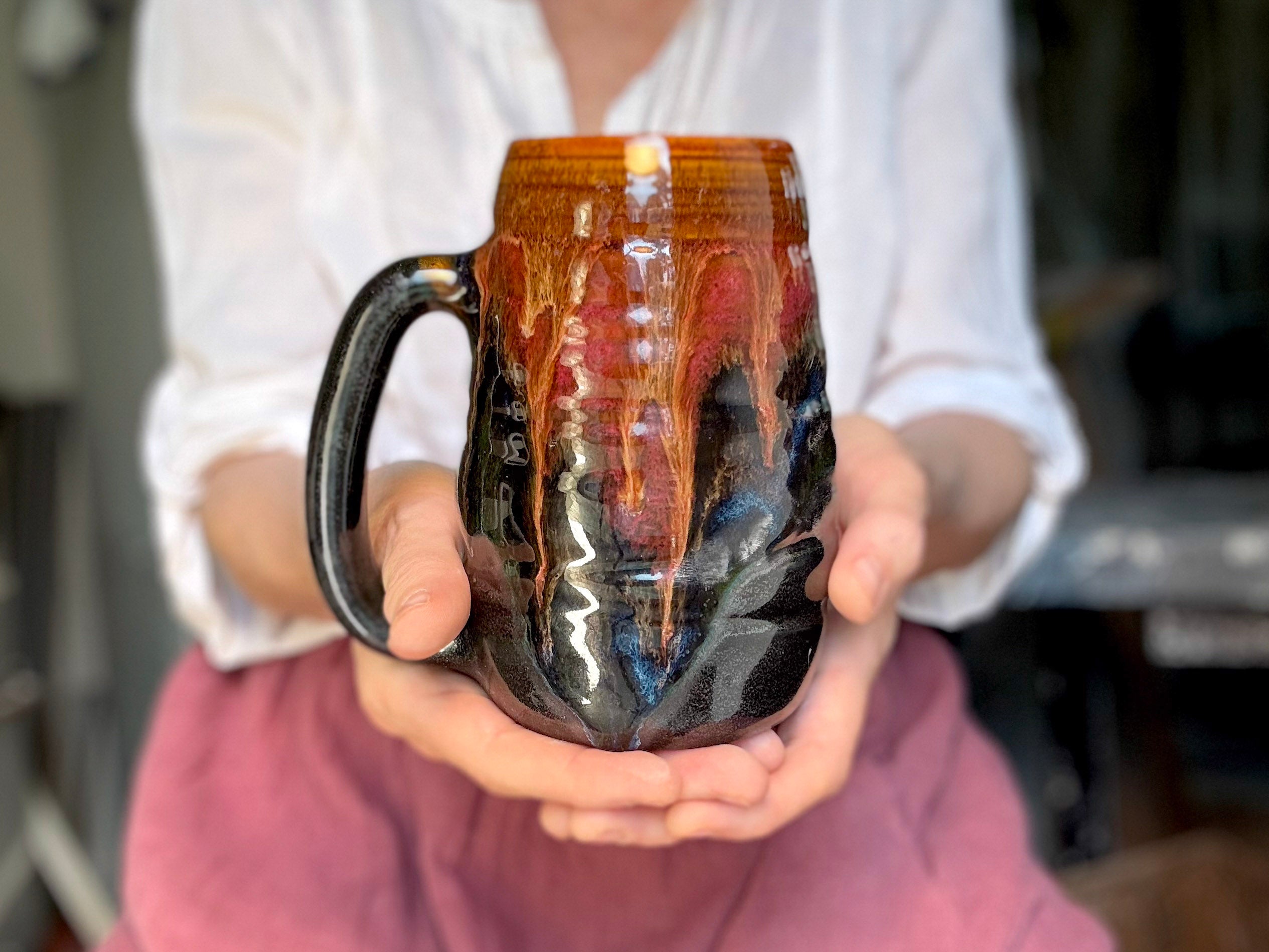 26-D Magenta Haze Swirly Mug, 24 oz.