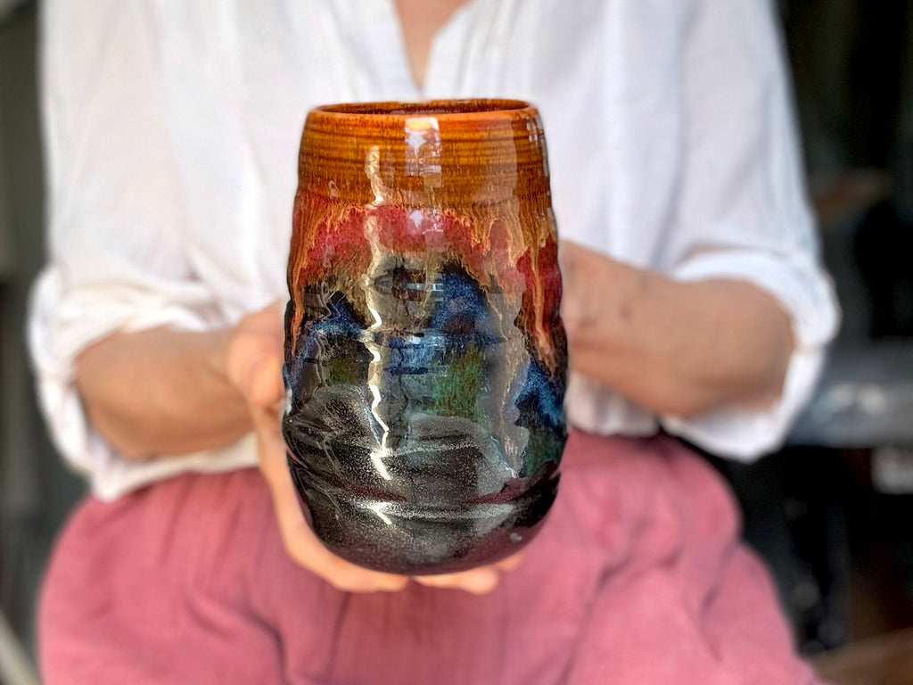 26-D Magenta Haze Swirly Mug, 24 oz.