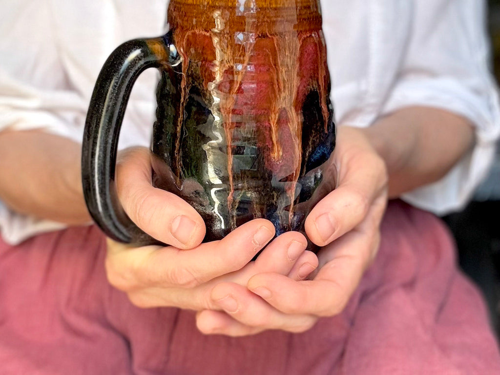 26-D Magenta Haze Swirly Mug, 24 oz.