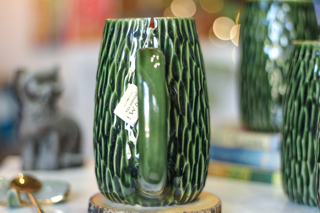 24-E Christmas Evergreen Notched Textured Mug, 22 oz. (This listing is for one mug)