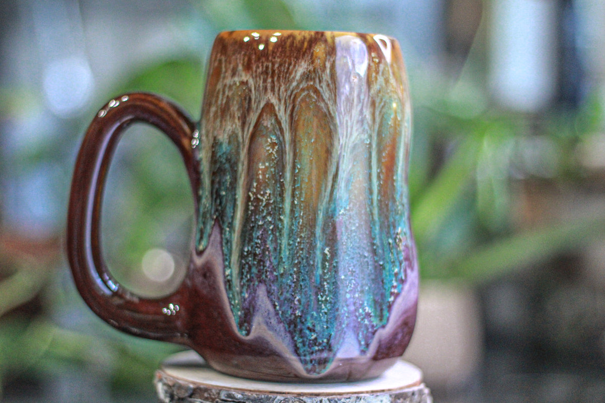 26-E Aqua Falls Gourd Mug, 21 oz. (Jen Audrey)