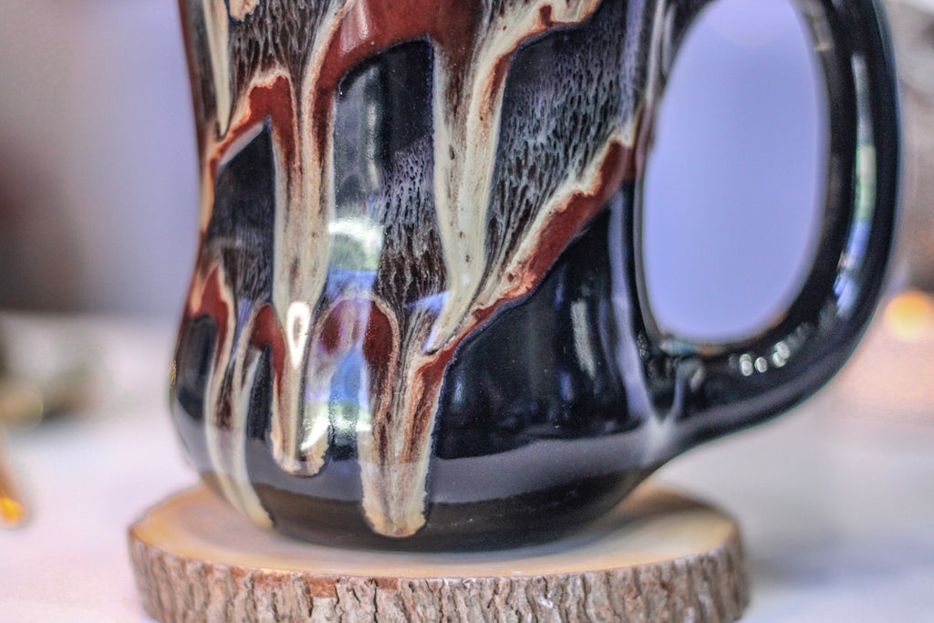 25-D Scarlet Grotto Mug, 26 oz.
