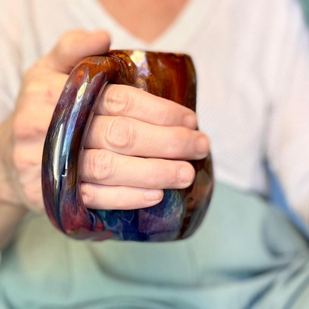 24-E EXPERIMENT Curvy Mug - MISFIT, 16 oz. - 15% off