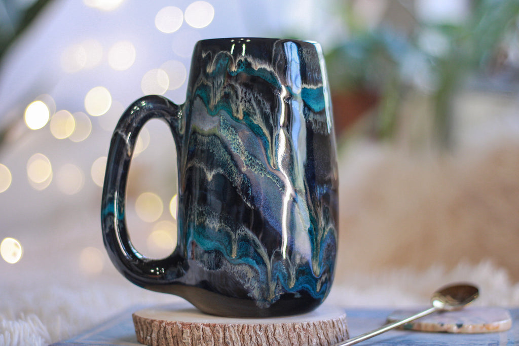 03-E Turquoise Grotto Mug, 21 oz.