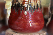 Load image into Gallery viewer, 22-E Rustic Santa Divot Cup, 15 oz. (This listing is for one cup)