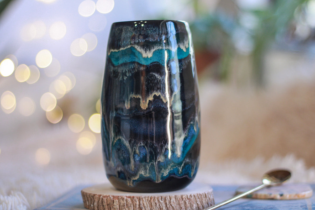 03-E Turquoise Grotto Mug, 21 oz.
