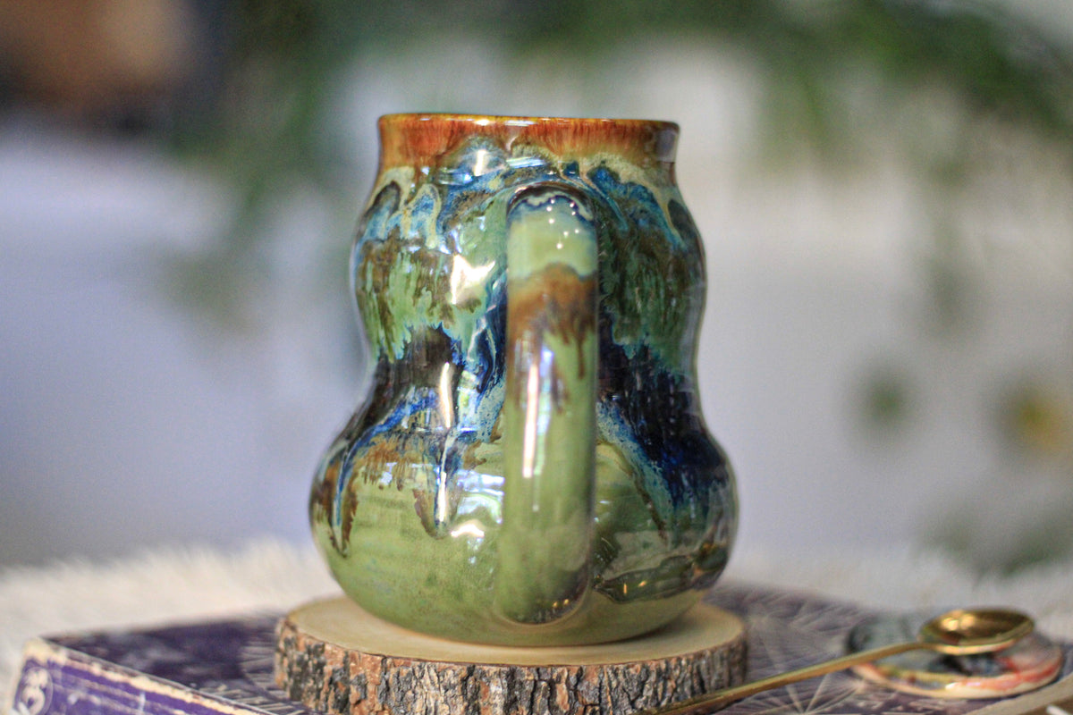 03-D  PROTOTYPE Textured Divot Mug, 18 oz.