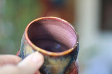 Load image into Gallery viewer, 03-D Whimsy Mid Mod Mug, 19 oz.