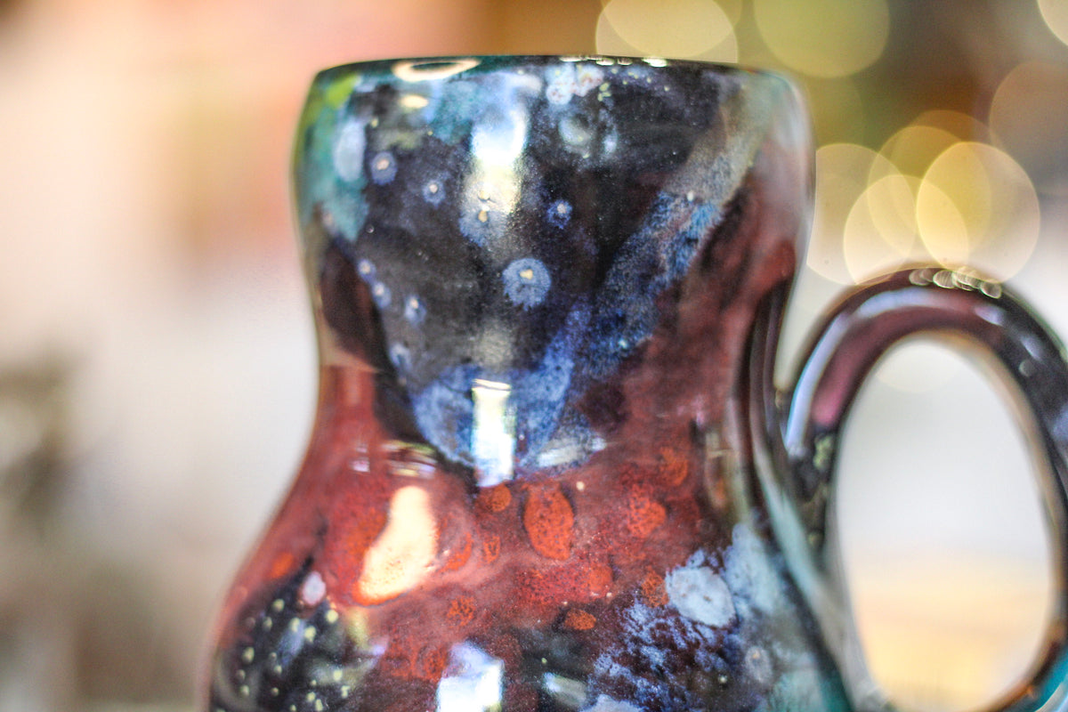 27-A Rainbow Stellar Acorn Gourd Mug, 25 oz.